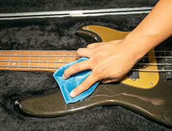 楽器をキレイに見せる