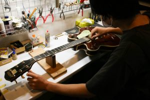 ギターの高額買取のポイント