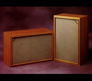 IIILZ（IIILZ・イン・キャビネット）